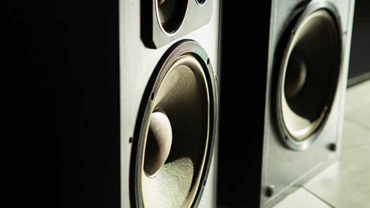 Why Cheap Speakers Are Costing You More Than You Think; hifi speakers system close-up